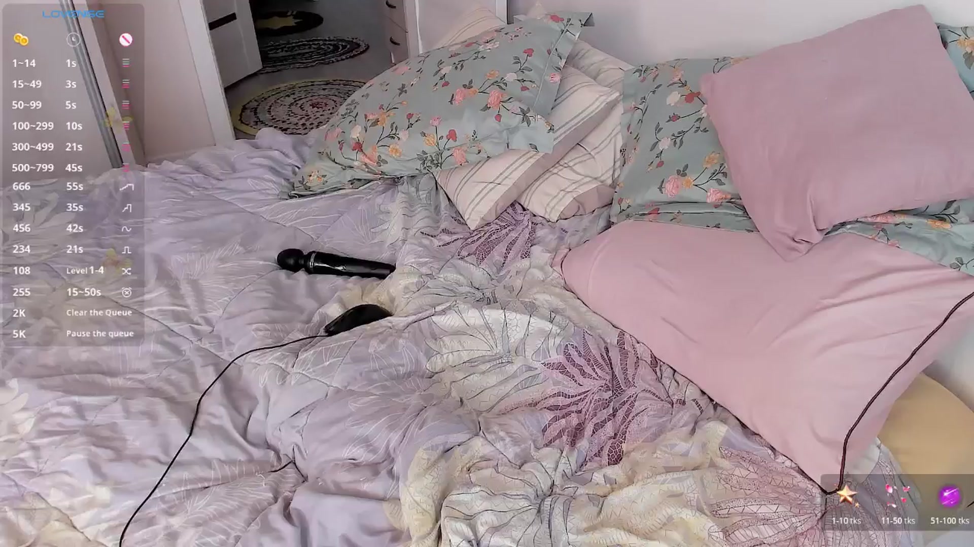 Gallery image thumbnail from OnlyCats's myfreecams stream on, 04/12/2026, 11:33 image 10 of 20