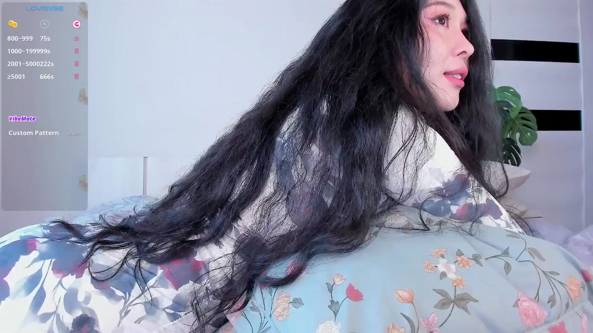 Gallery image thumbnail from OnlyCats's myfreecams stream on, 04/29/2026, 12:29 image 16 of 20