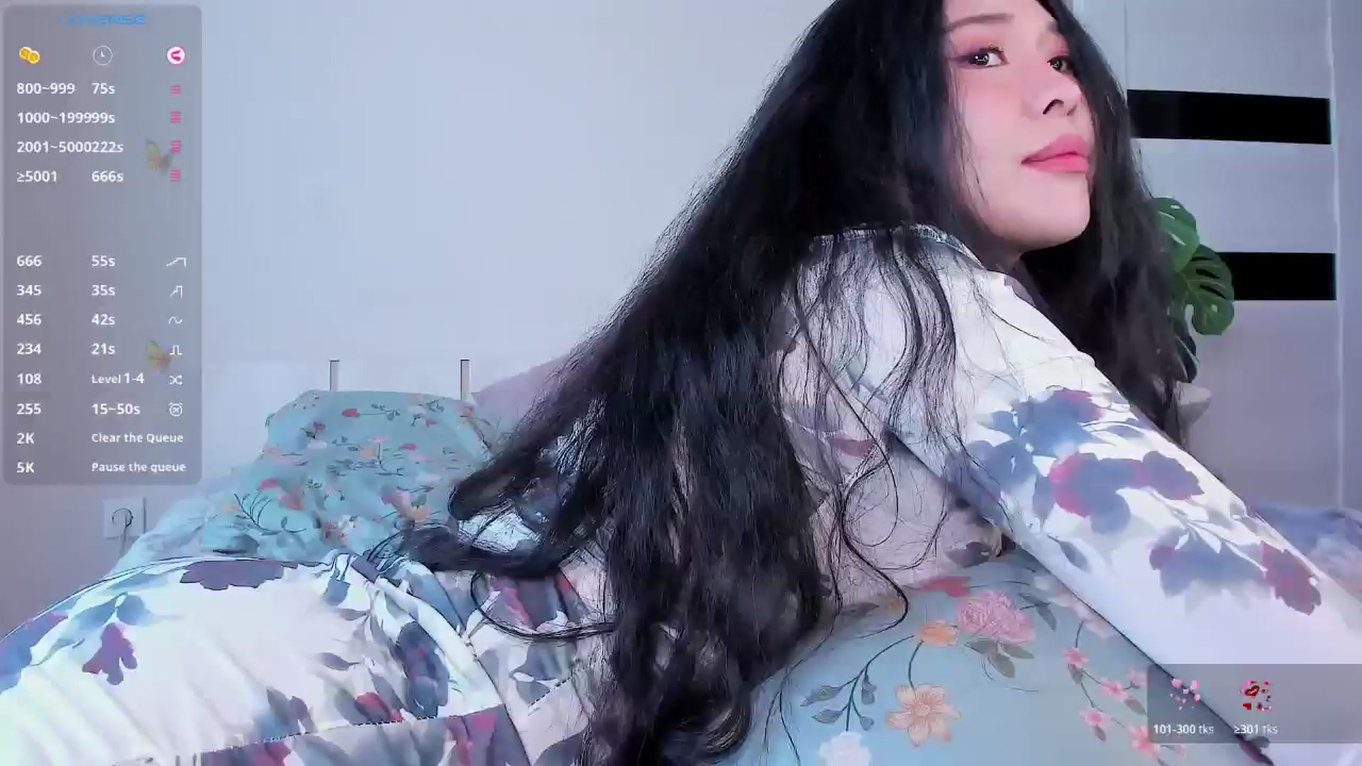 Gallery image thumbnail from OnlyCats's myfreecams stream on, 04/29/2026, 12:29 image 13 of 20