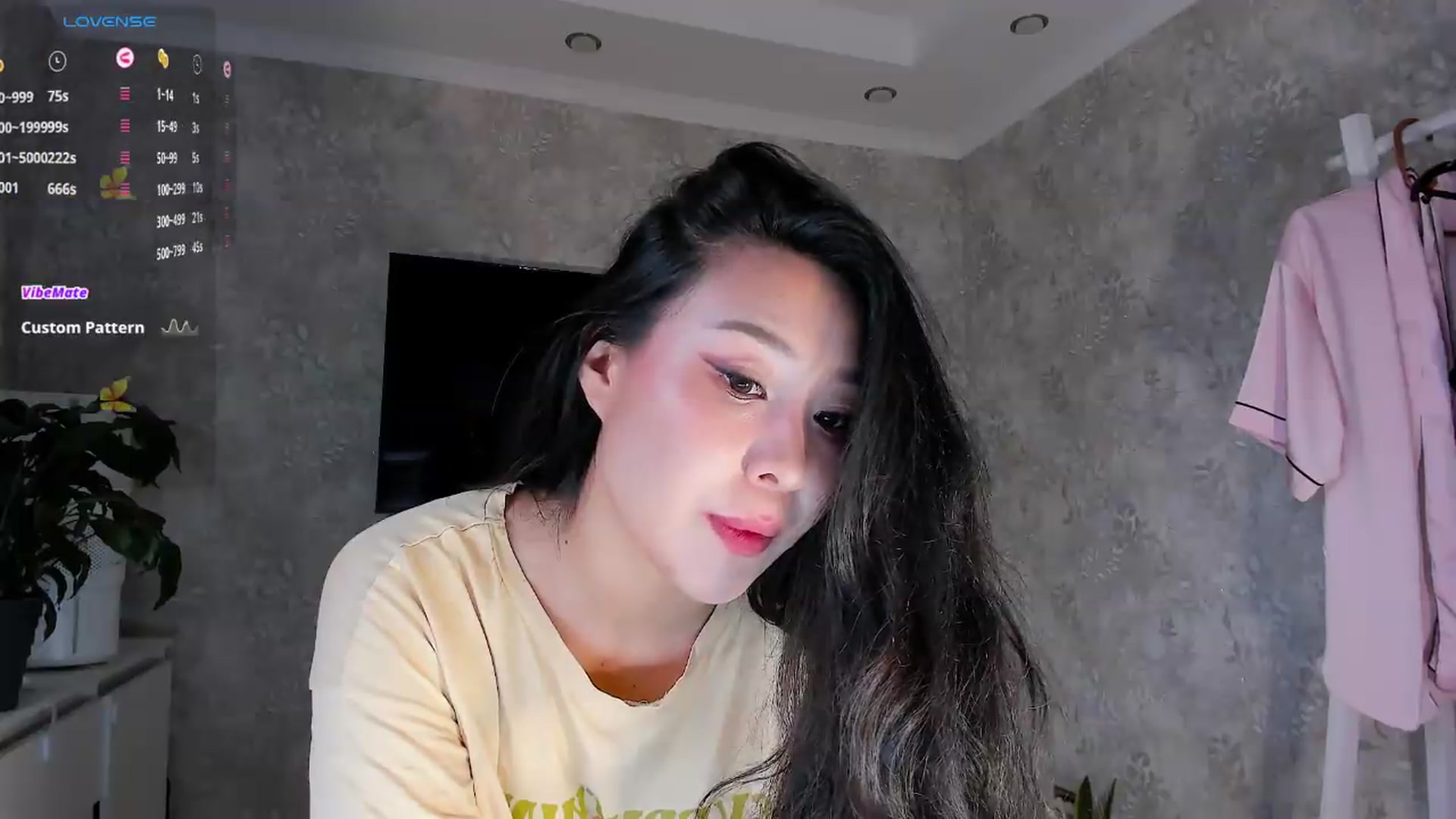Gallery image thumbnail from OnlyCats's myfreecams stream on, 06/13/2026, 13:17 image 16 of 20
