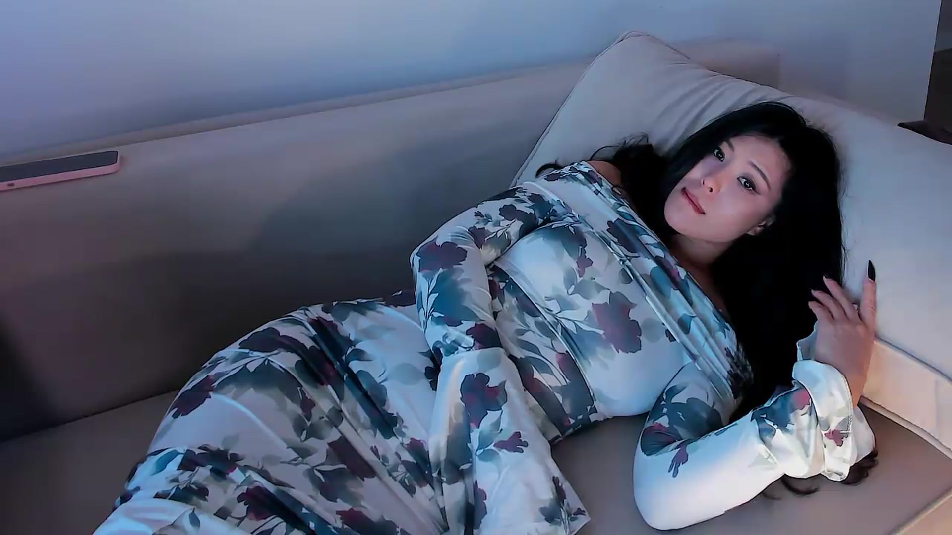 Gallery image thumbnail from OnlyCats's myfreecams stream on, 08/18/2026, 12:38 image 11 of 20