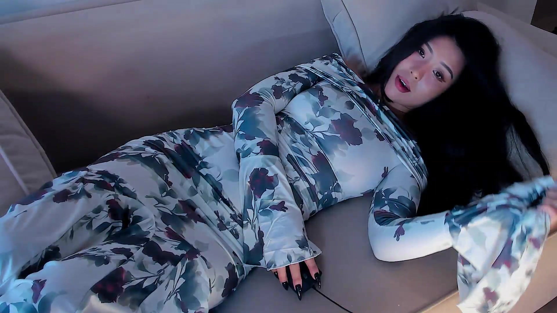 Gallery image thumbnail from OnlyCats's myfreecams stream on, 08/21/2026, 12:45 image 15 of 20