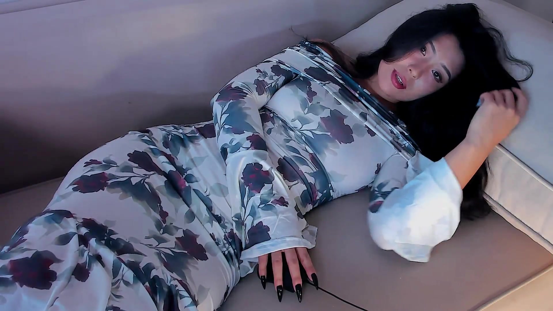 Gallery image thumbnail from OnlyCats's myfreecams stream on, 08/21/2026, 12:48 image 15 of 20