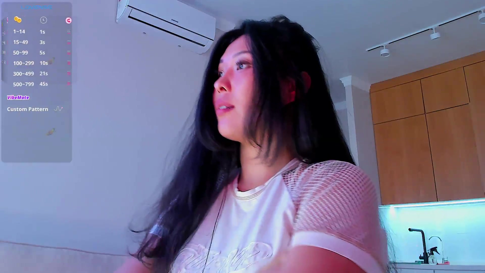 Gallery image thumbnail from OnlyCats's myfreecams stream on, 08/23/2026, 09:06 image 15 of 20