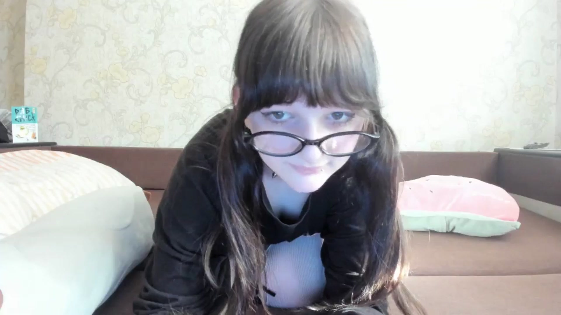 Gallery image thumbnail from OnlyPoly's myfreecams stream on, 09/27/2025, 13:53 image 4 of 20