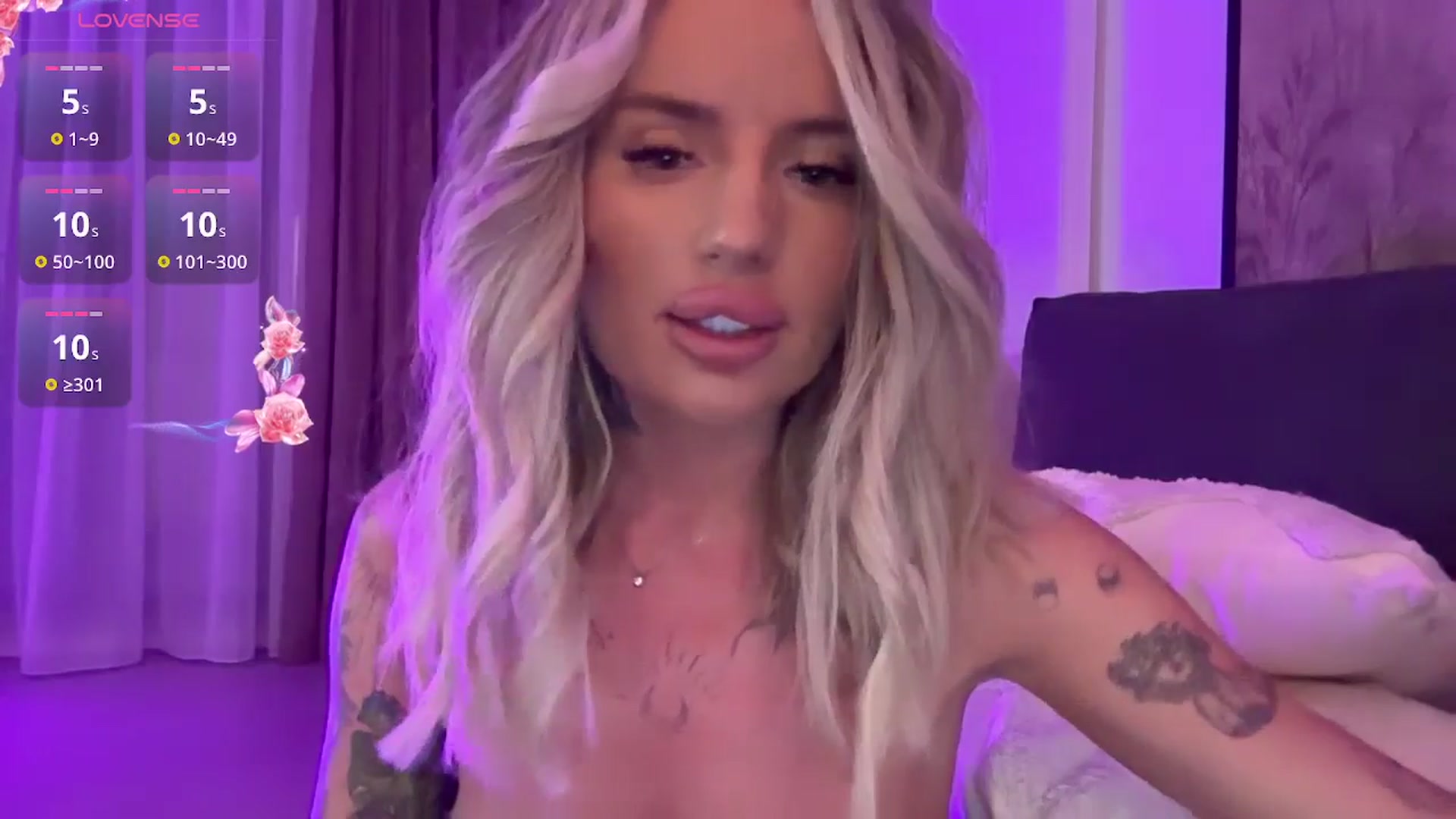 Gallery image thumbnail from Only_Serena's myfreecams stream on, 12/17/2025, 24:01 image 11 of 20