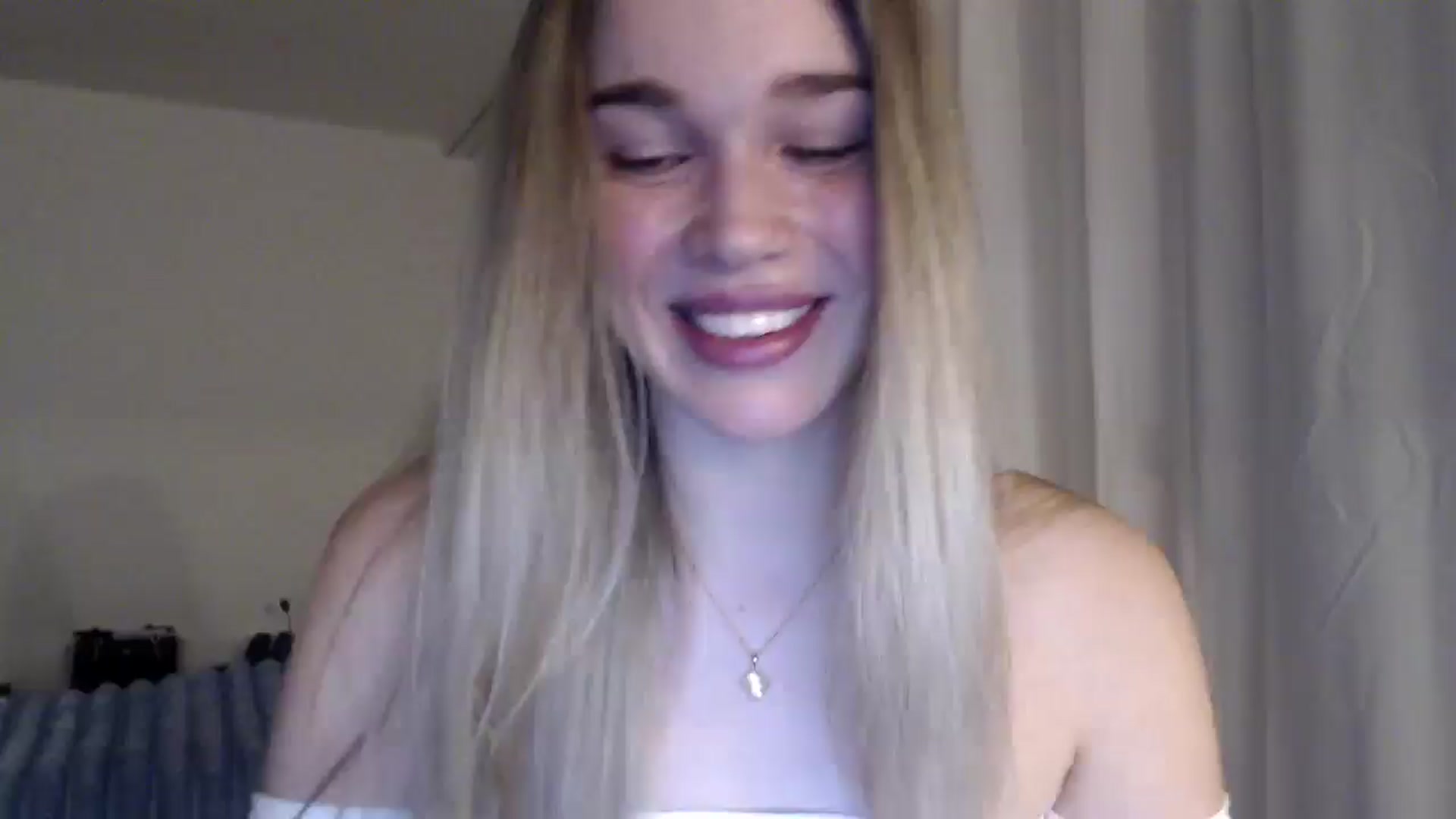 Gallery image thumbnail from Ooh_Cassie's myfreecams stream on, 01/02/2026, 19:23 image 1 of 20