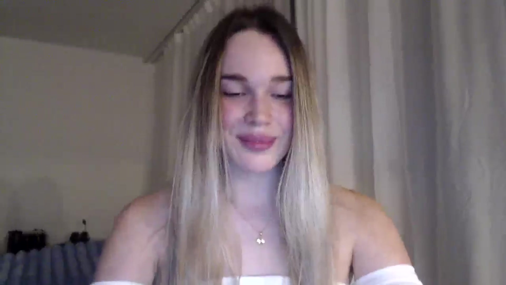 Gallery image thumbnail from Ooh_Cassie's myfreecams stream on, 01/02/2026, 19:23 image 9 of 20