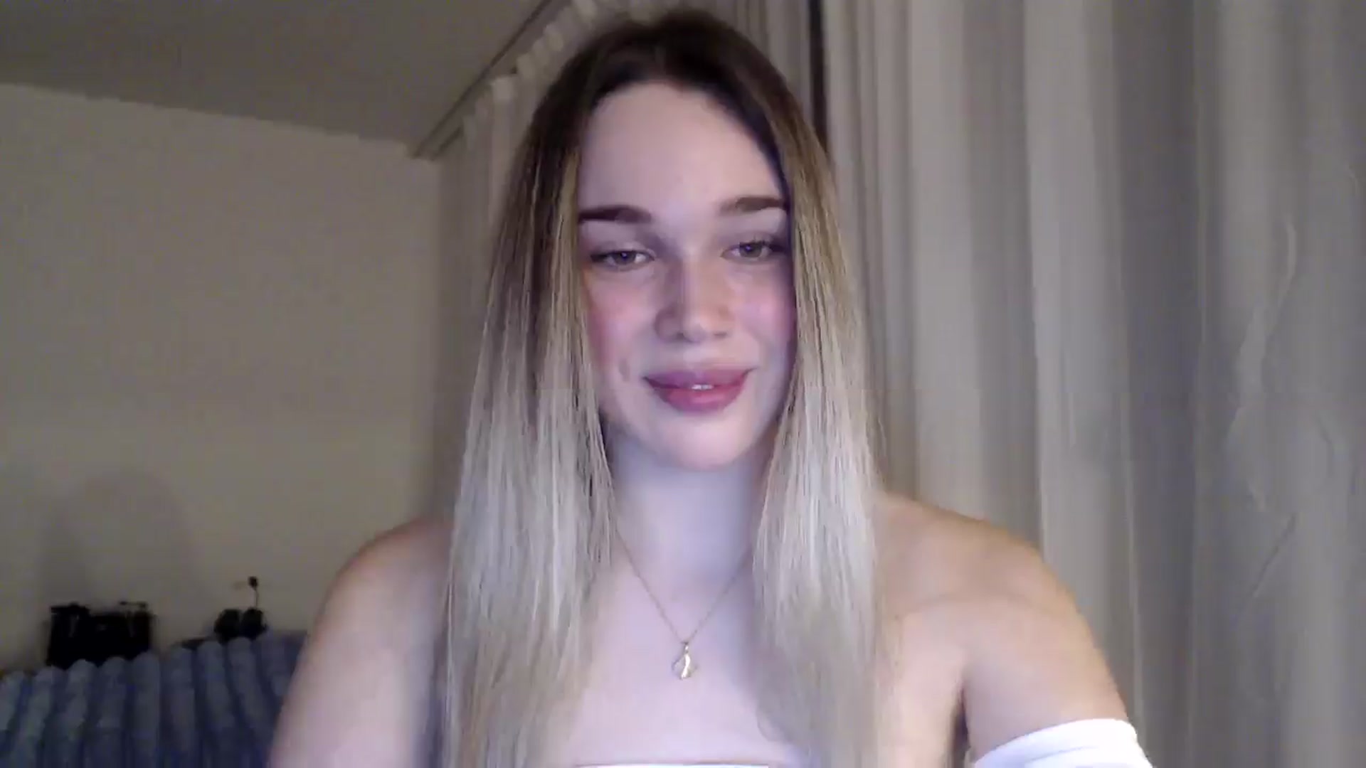 Gallery image thumbnail from Ooh_Cassie's myfreecams stream on, 01/02/2026, 19:23 image 12 of 20
