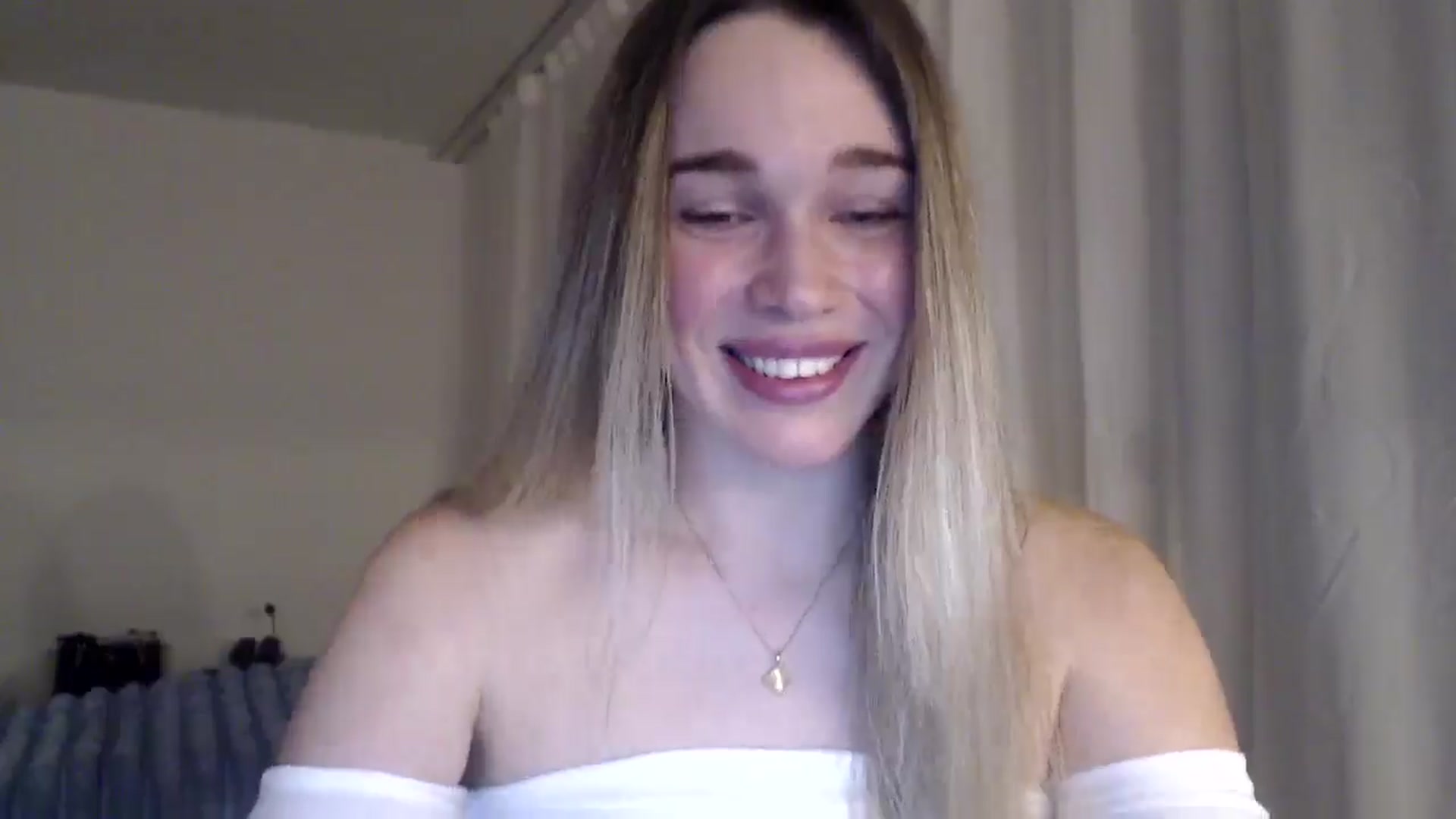 Gallery image thumbnail from Ooh_Cassie's myfreecams stream on, 01/02/2026, 19:23 image 5 of 20