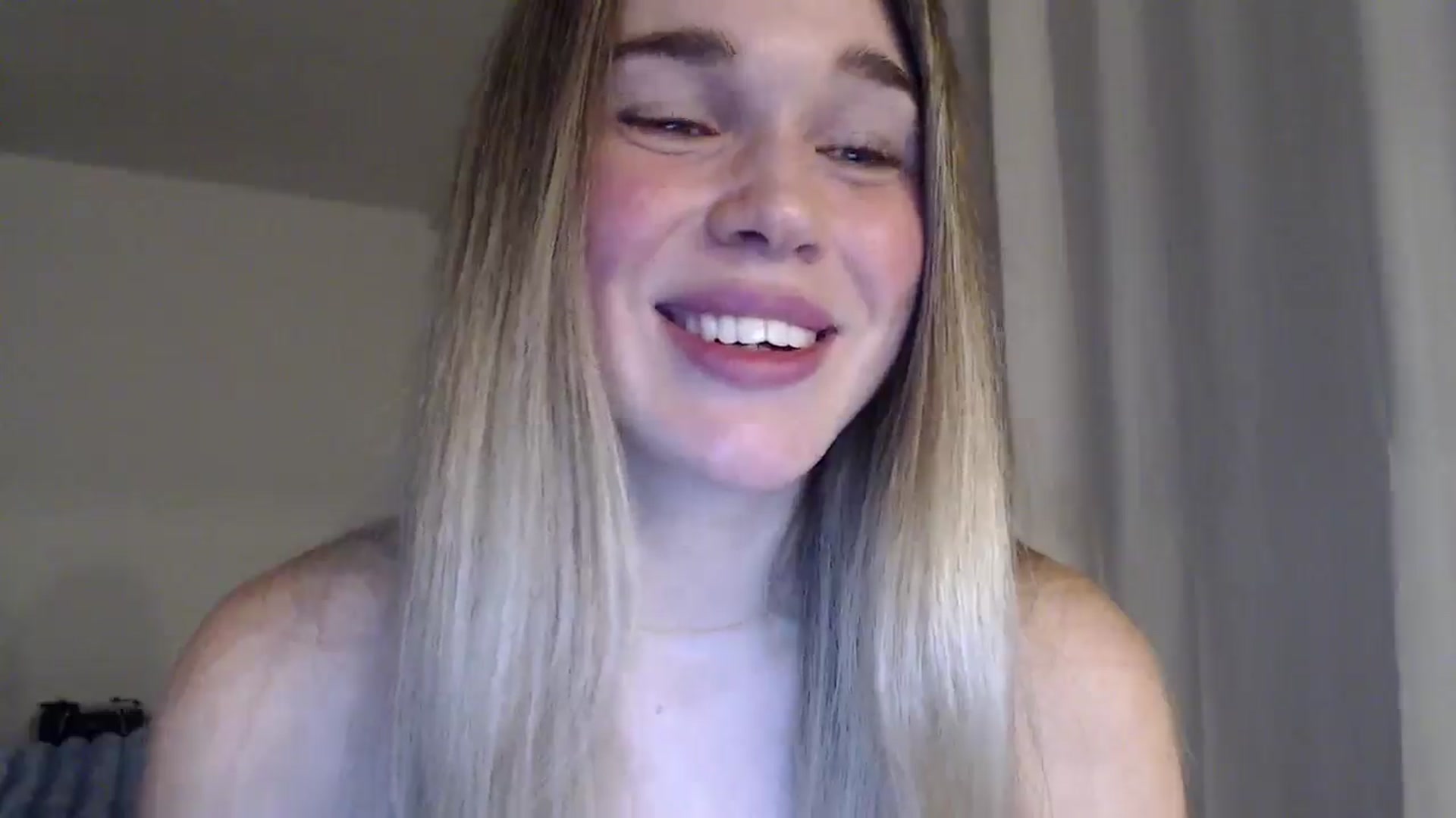 Gallery image thumbnail from Ooh_Cassie's myfreecams stream on, 01/02/2026, 23:21 image 5 of 20