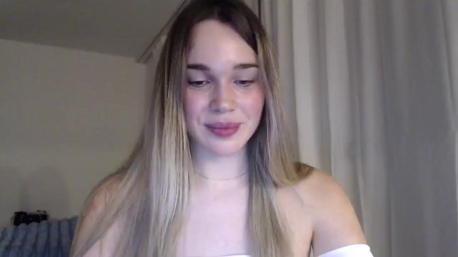 Gallery image thumbnail from Ooh_Cassie's myfreecams stream on, 01/03/2026, 01:30 image 1 of 20
