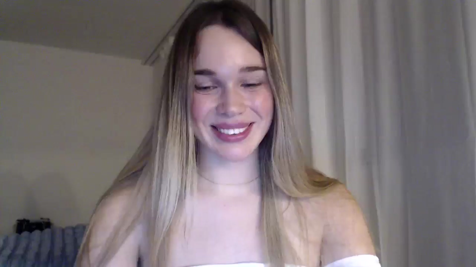 Gallery image thumbnail from Ooh_Cassie's myfreecams stream on, 01/03/2026, 01:30 image 3 of 20