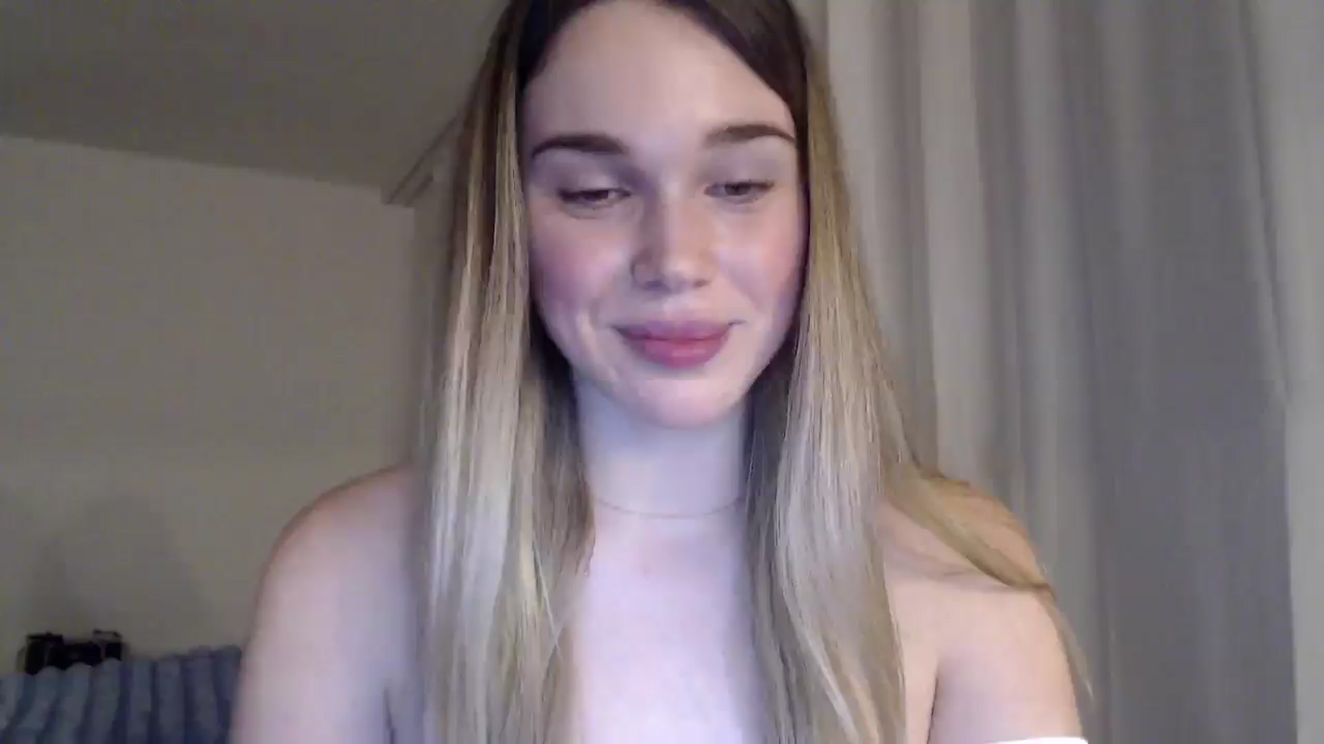 Gallery image thumbnail from Ooh_Cassie's myfreecams stream on, 01/03/2026, 01:44 image 1 of 20
