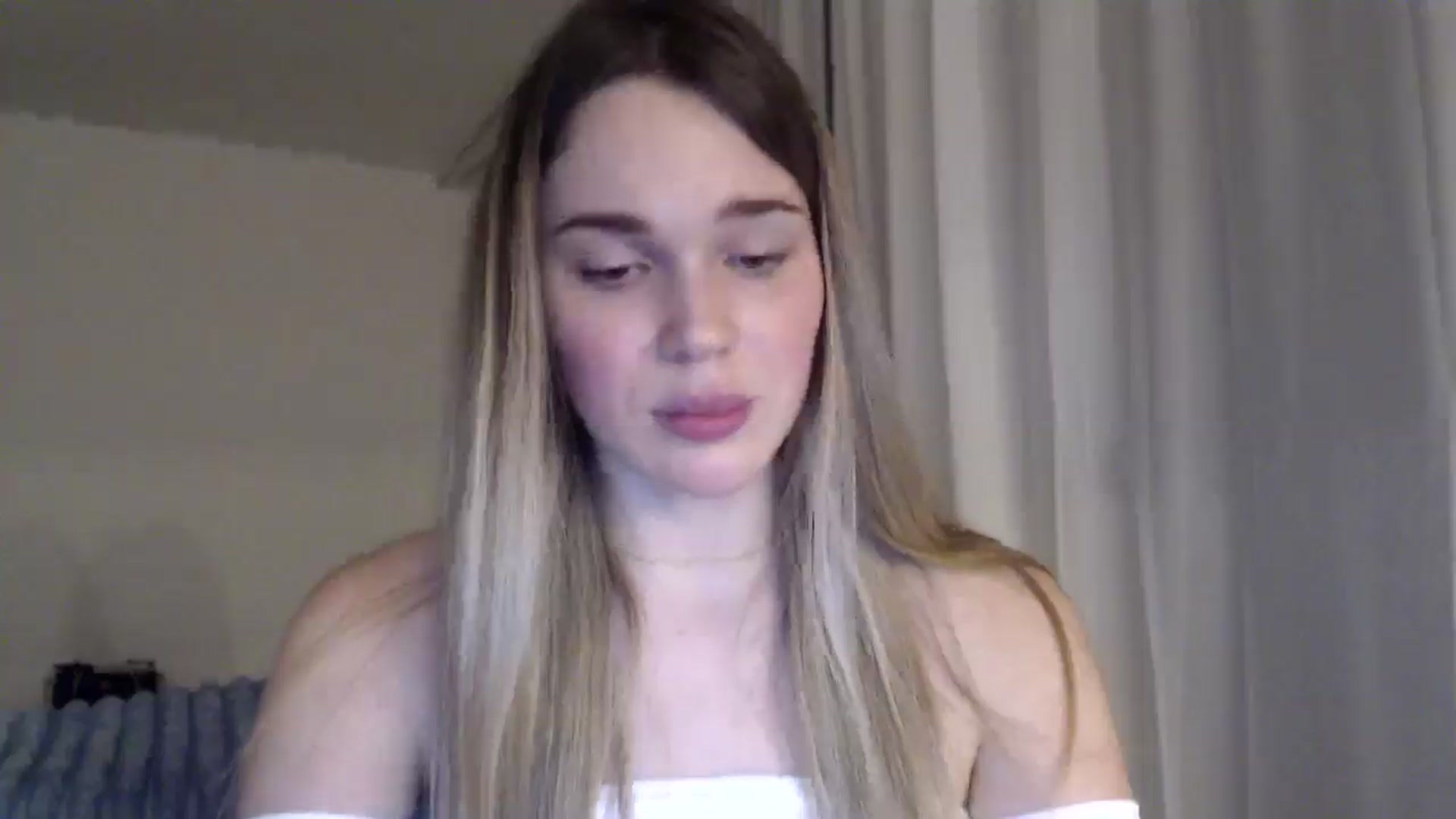 Gallery image thumbnail from Ooh_Cassie's myfreecams stream on, 01/03/2026, 01:44 image 18 of 20