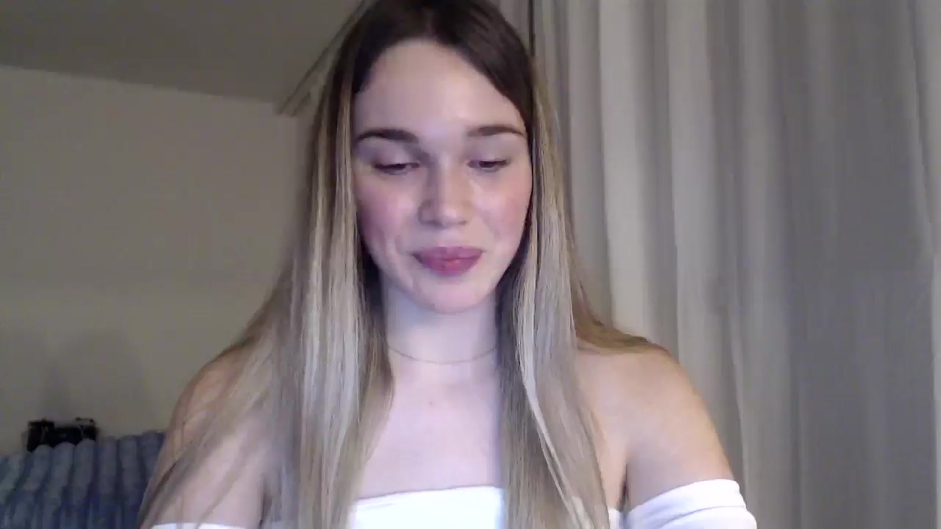 Gallery image thumbnail from Ooh_Cassie's myfreecams stream on, 01/03/2026, 01:44 image 10 of 20