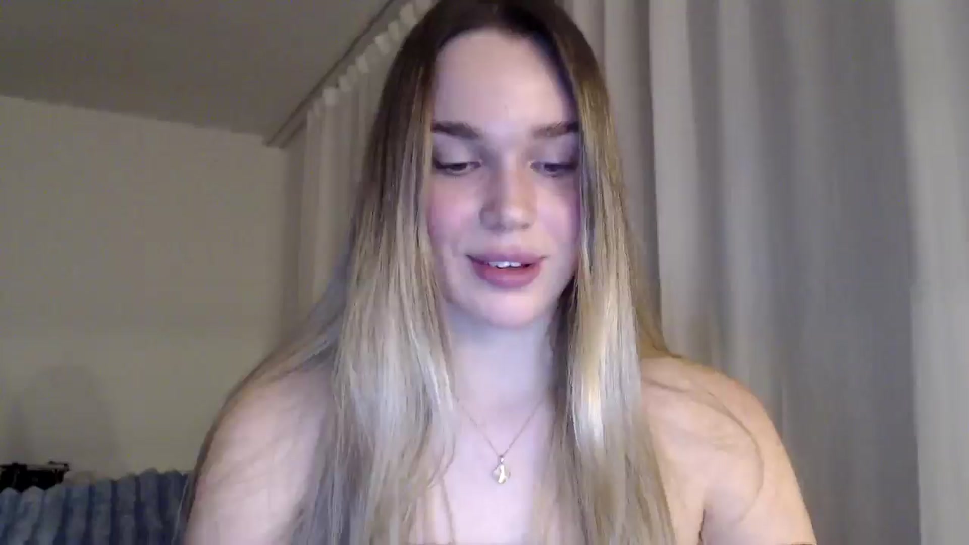 Gallery image thumbnail from Ooh_Cassie's myfreecams stream on, 01/03/2026, 19:53 image 19 of 20