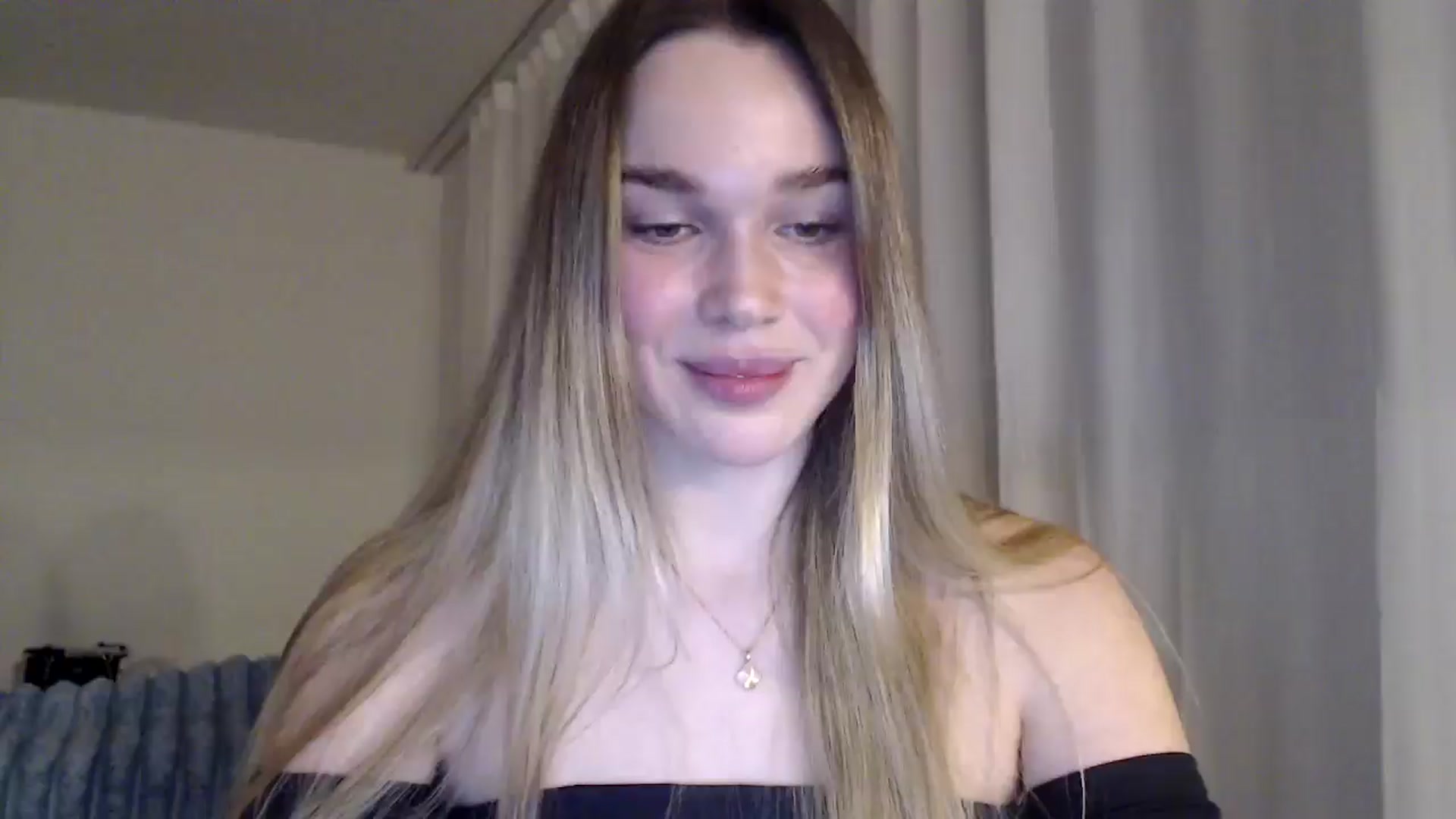 Gallery image thumbnail from Ooh_Cassie's myfreecams stream on, 01/03/2026, 19:53 image 1 of 20