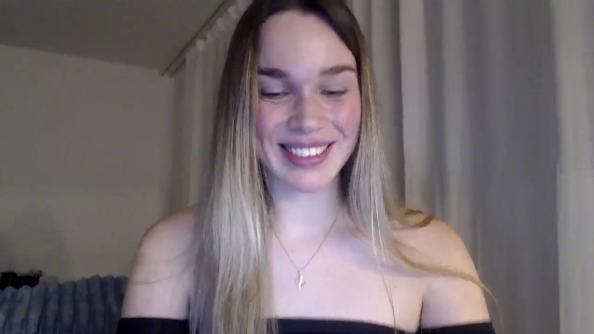 Gallery image thumbnail from Ooh_Cassie's myfreecams stream on, 01/03/2026, 20:23 image 4 of 20