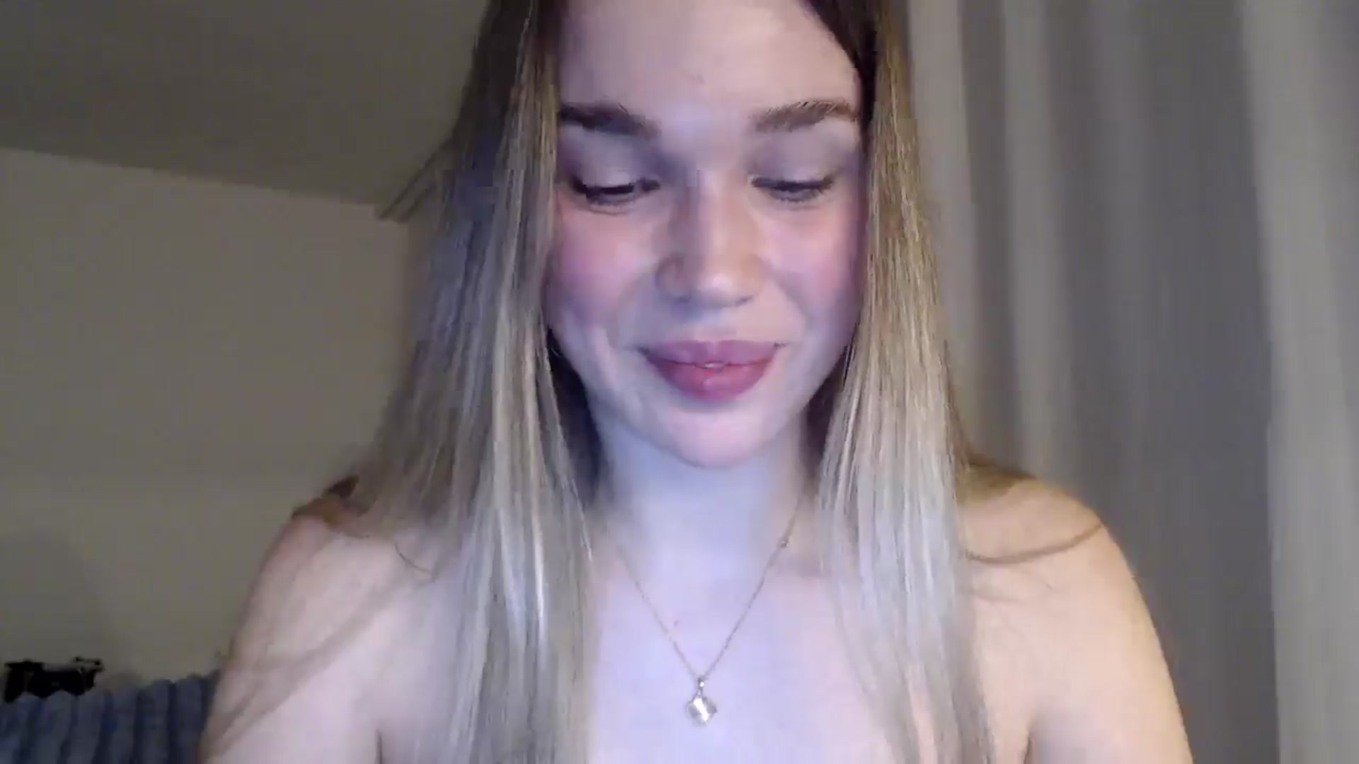 Gallery image thumbnail from Ooh_Cassie's myfreecams stream on, 01/03/2026, 20:23 image 3 of 20