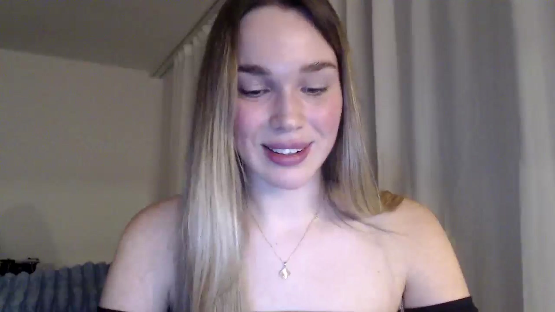 Gallery image thumbnail from Ooh_Cassie's myfreecams stream on, 01/03/2026, 20:23 image 5 of 20