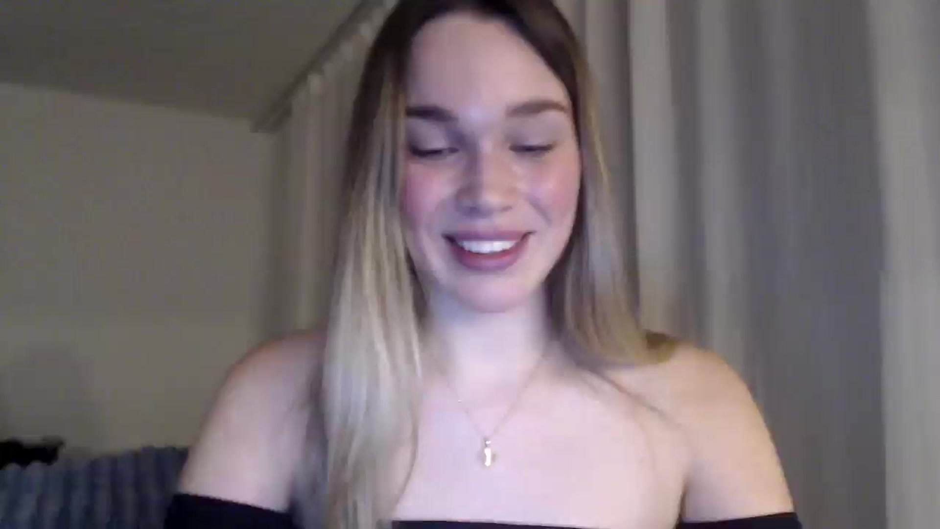 Gallery image thumbnail from Ooh_Cassie's myfreecams stream on, 01/03/2026, 20:23 image 10 of 20