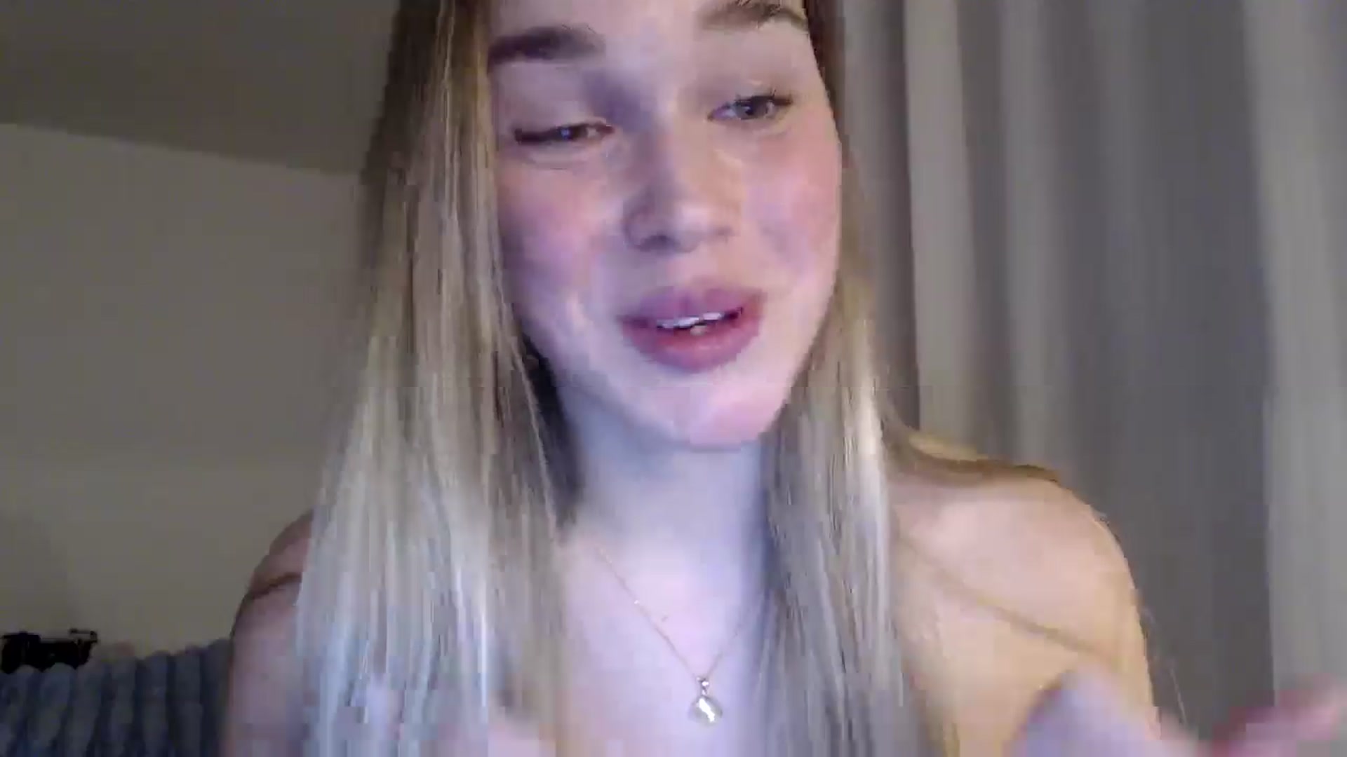Gallery image thumbnail from Ooh_Cassie's myfreecams stream on, 01/03/2026, 20:23 image 14 of 20