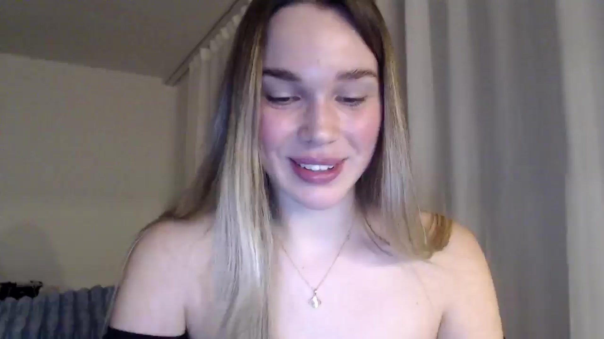 Gallery image thumbnail from Ooh_Cassie's myfreecams stream on, 01/03/2026, 20:23 image 7 of 20