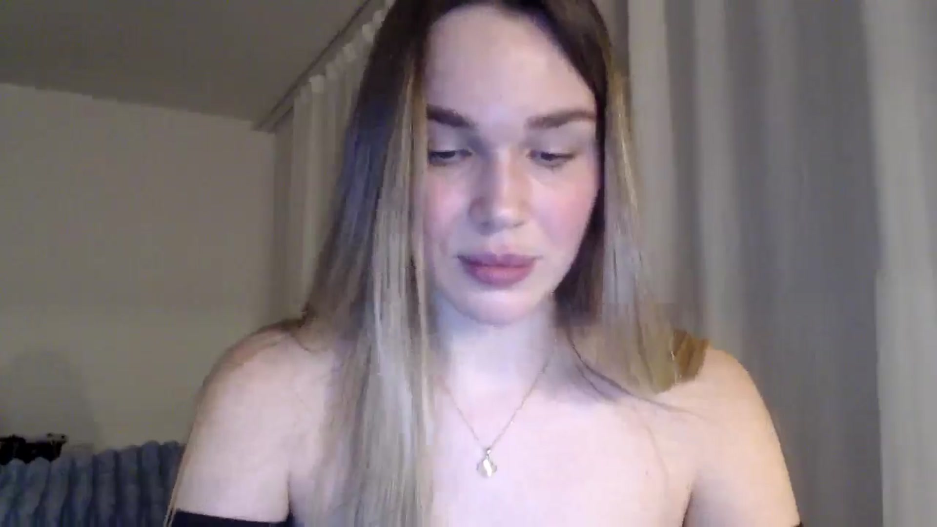 Gallery image thumbnail from Ooh_Cassie's myfreecams stream on, 01/03/2026, 20:23 image 6 of 20