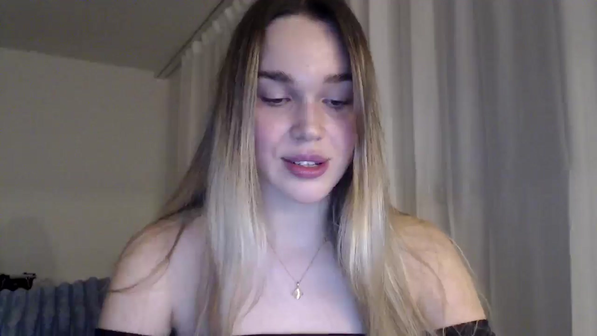Gallery image thumbnail from Ooh_Cassie's myfreecams stream on, 01/03/2026, 22:08 image 2 of 20