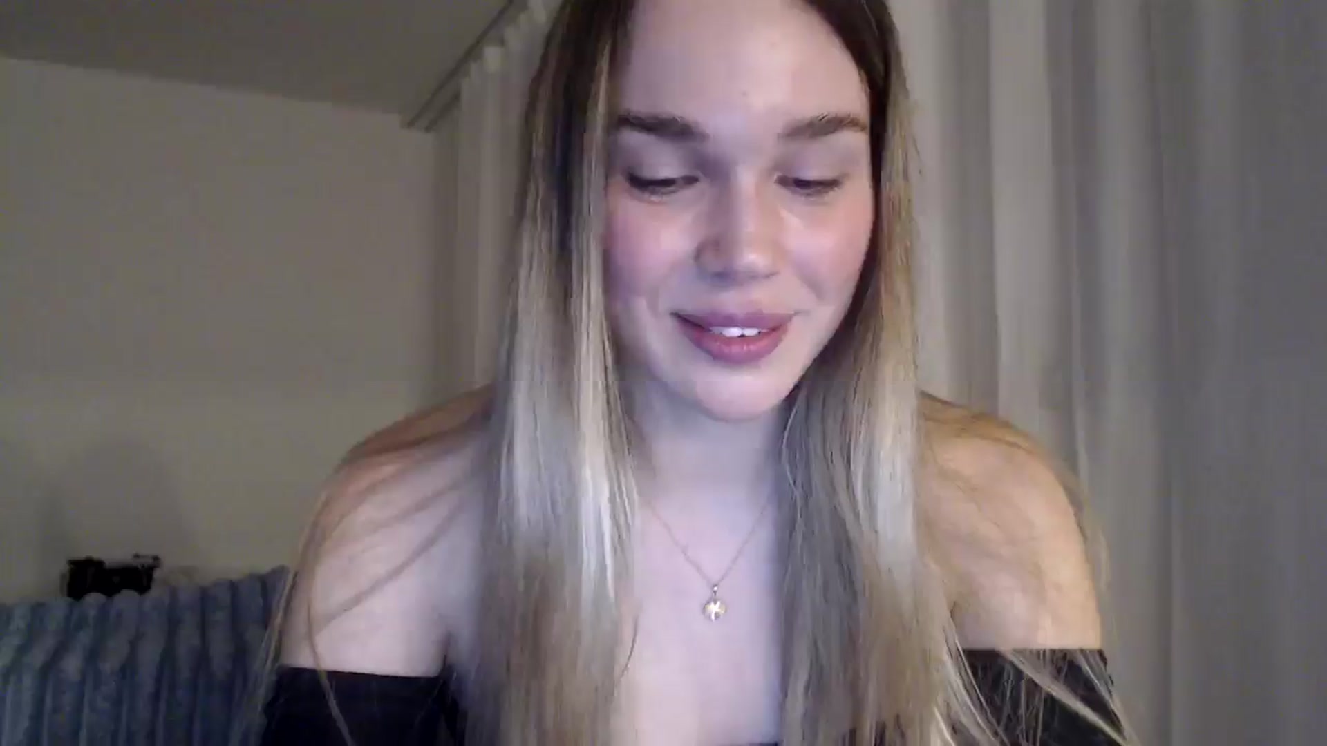 Gallery image thumbnail from Ooh_Cassie's myfreecams stream on, 01/03/2026, 22:08 image 12 of 20