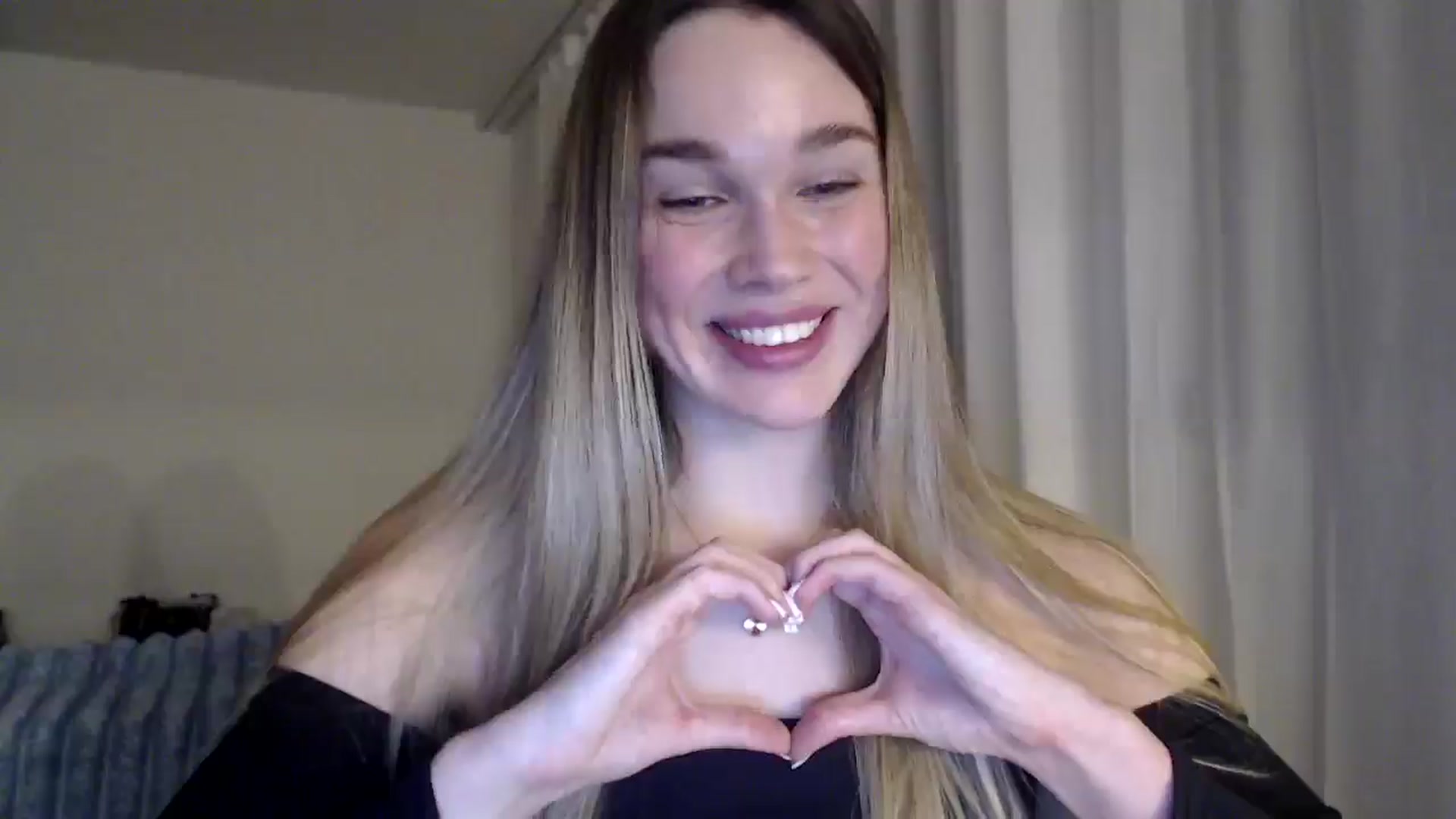 Gallery image thumbnail from Ooh_Cassie's myfreecams stream on, 01/03/2026, 22:08 image 17 of 20