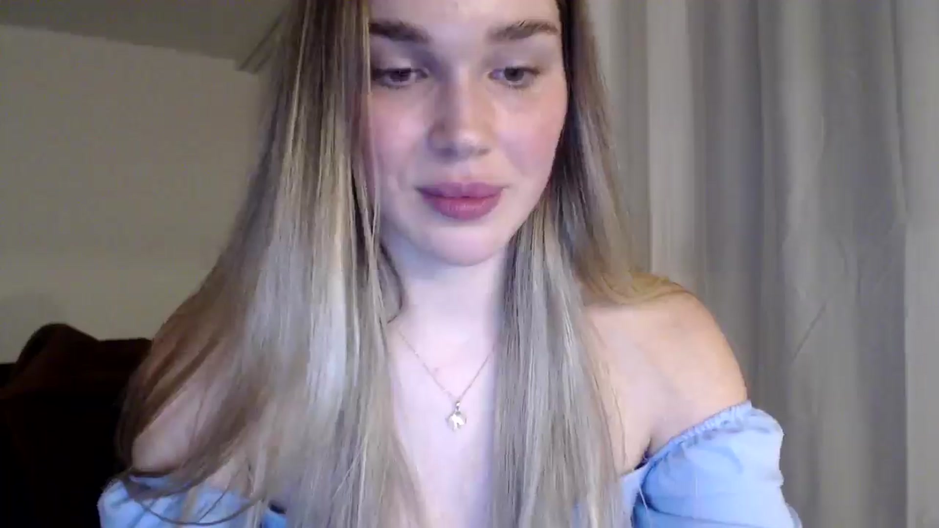 Gallery image thumbnail from Ooh_Cassie's myfreecams stream on, 01/04/2026, 24:30 image 12 of 20