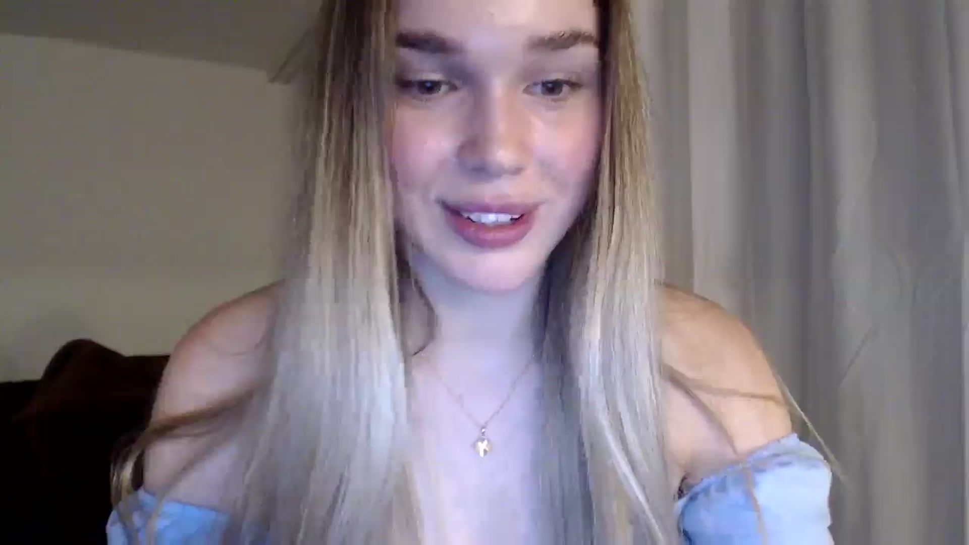 Gallery image thumbnail from Ooh_Cassie's myfreecams stream on, 01/04/2026, 24:30 image 15 of 20