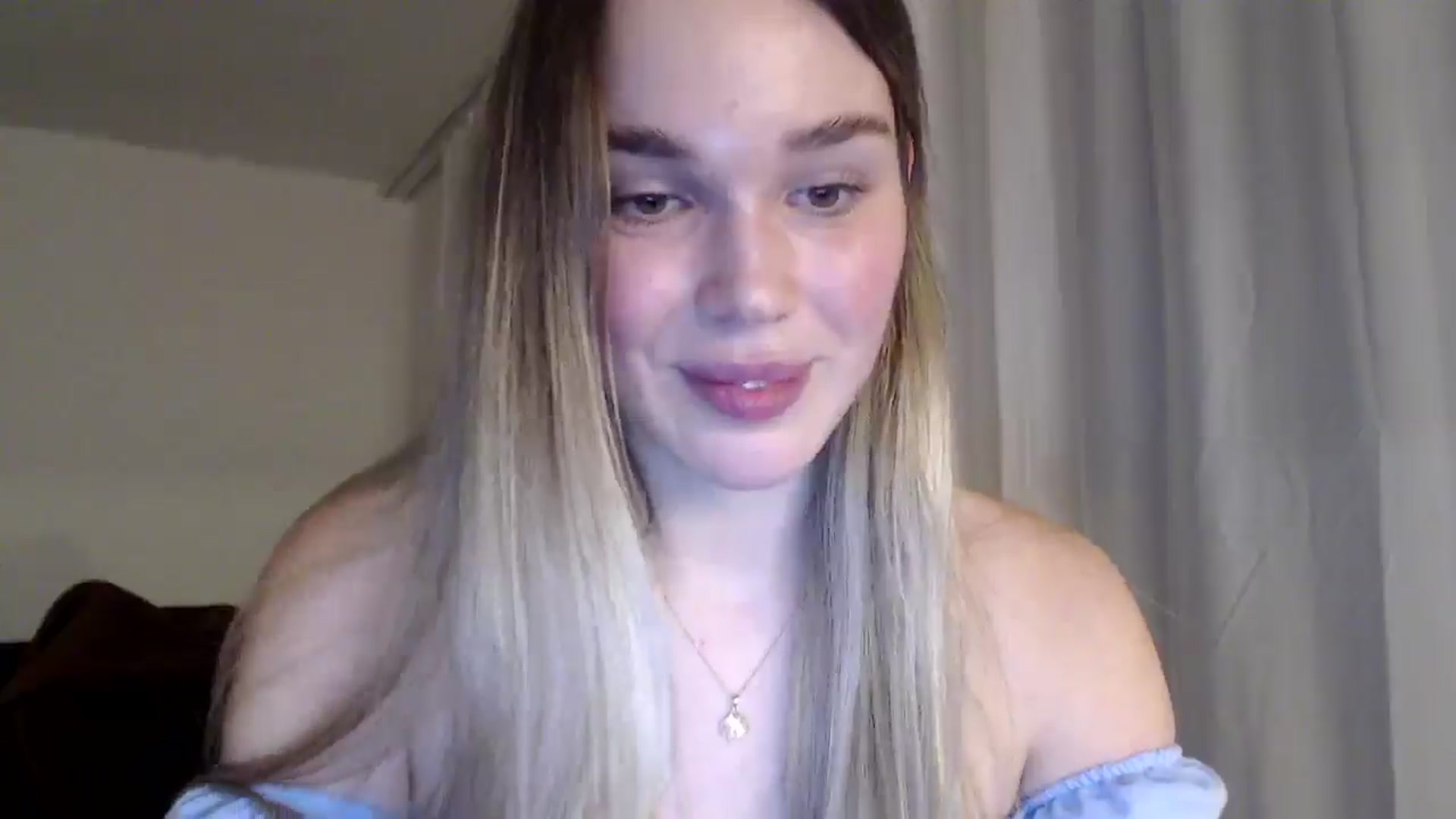 Gallery image thumbnail from Ooh_Cassie's myfreecams stream on, 01/04/2026, 24:30 image 9 of 20