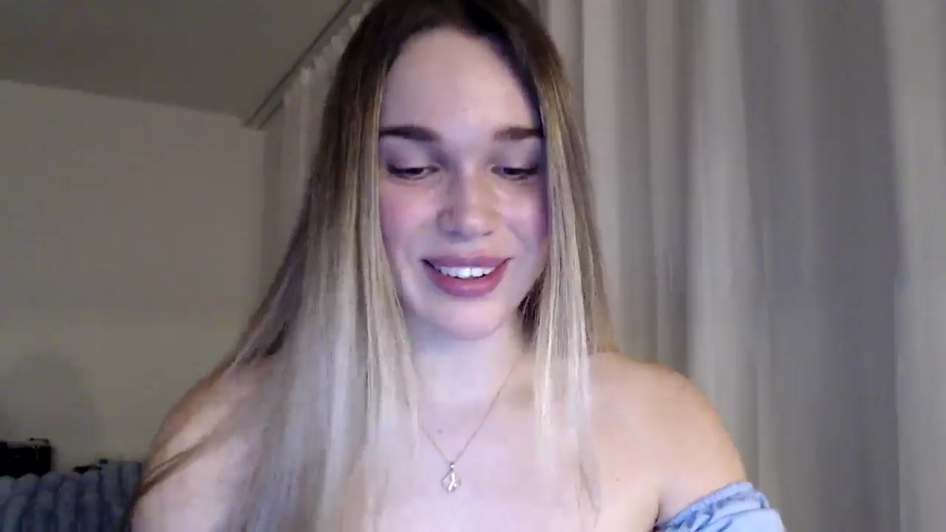 Gallery image thumbnail from Ooh_Cassie's myfreecams stream on, 01/04/2026, 21:43 image 11 of 20