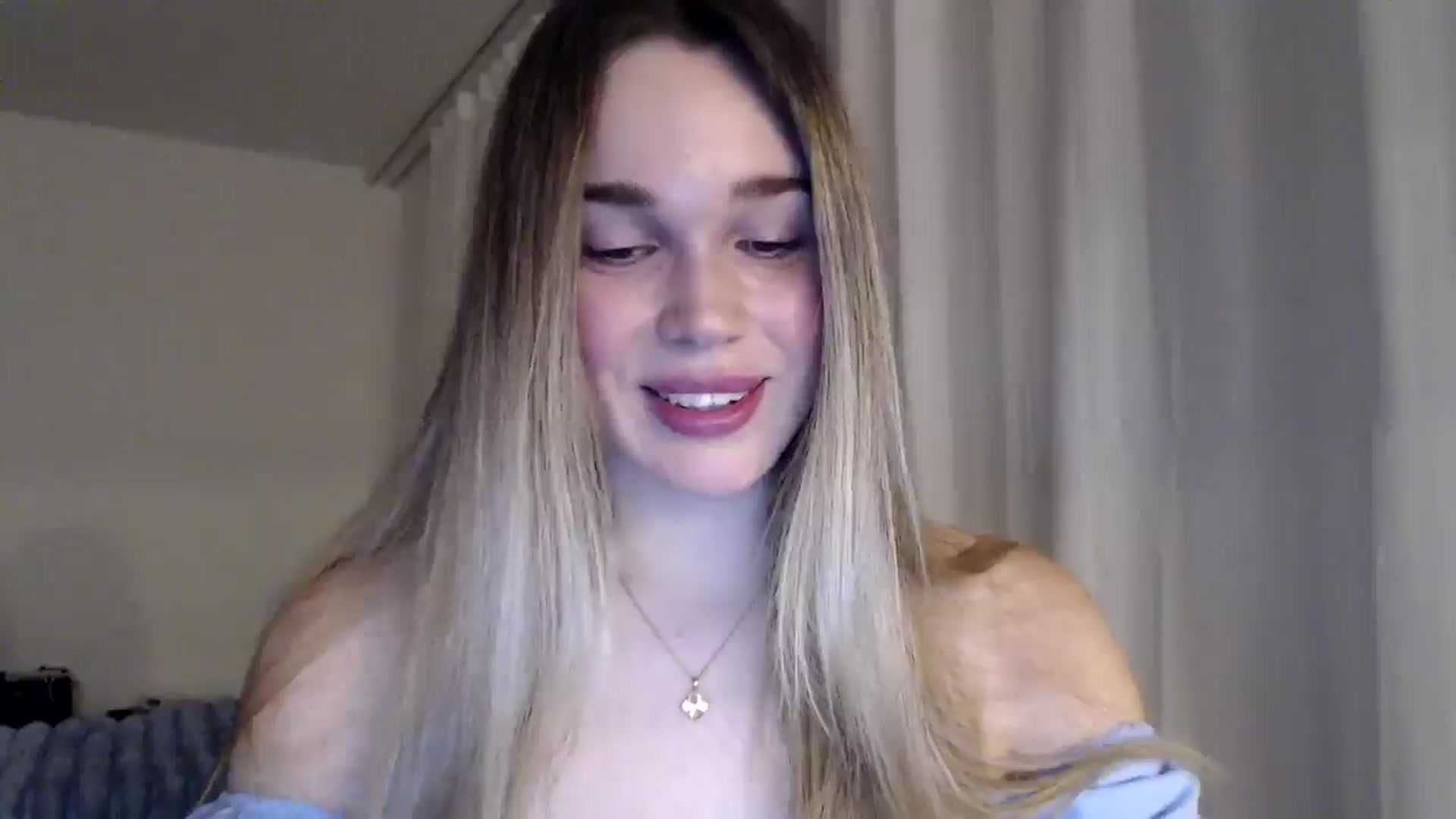 Gallery image thumbnail from Ooh_Cassie's myfreecams stream on, 01/04/2026, 21:43 image 2 of 20