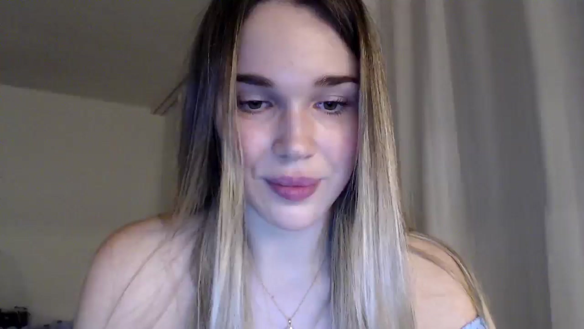 Gallery image thumbnail from Ooh_Cassie's myfreecams stream on, 01/04/2026, 23:56 image 10 of 20