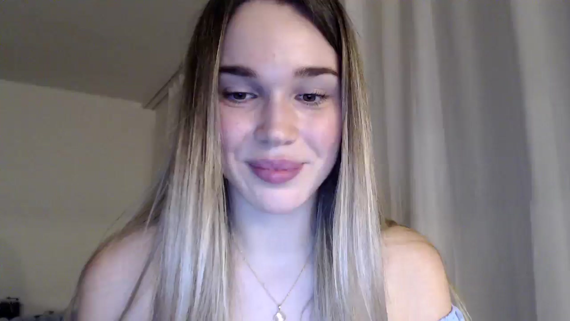 Gallery image thumbnail from Ooh_Cassie's myfreecams stream on, 01/04/2026, 23:56 image 3 of 20