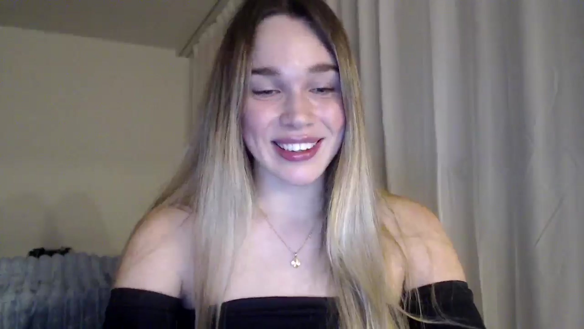 Gallery image thumbnail from Ooh_Cassie's myfreecams stream on, 01/06/2026, 21:14 image 16 of 20