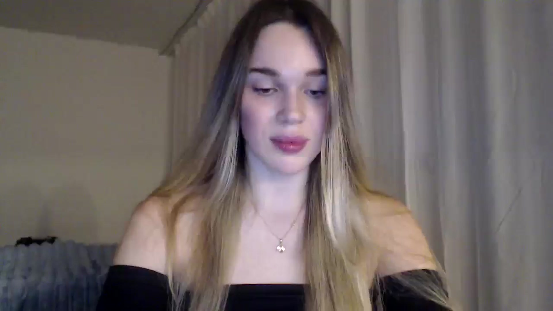 Gallery image thumbnail from Ooh_Cassie's myfreecams stream on, 01/06/2026, 21:14 image 9 of 20