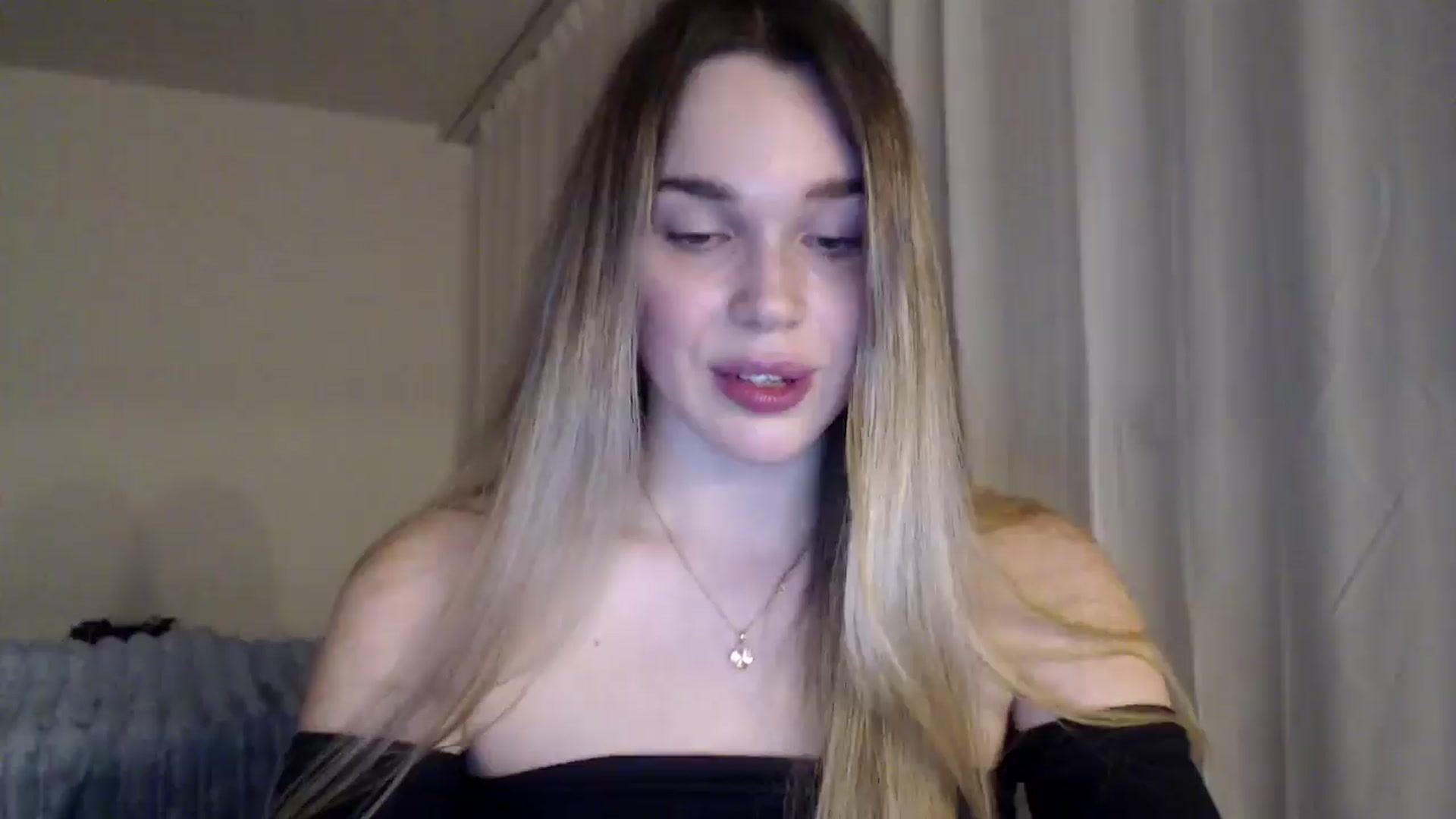 Gallery image thumbnail from Ooh_Cassie's myfreecams stream on, 01/06/2026, 21:14 image 15 of 20