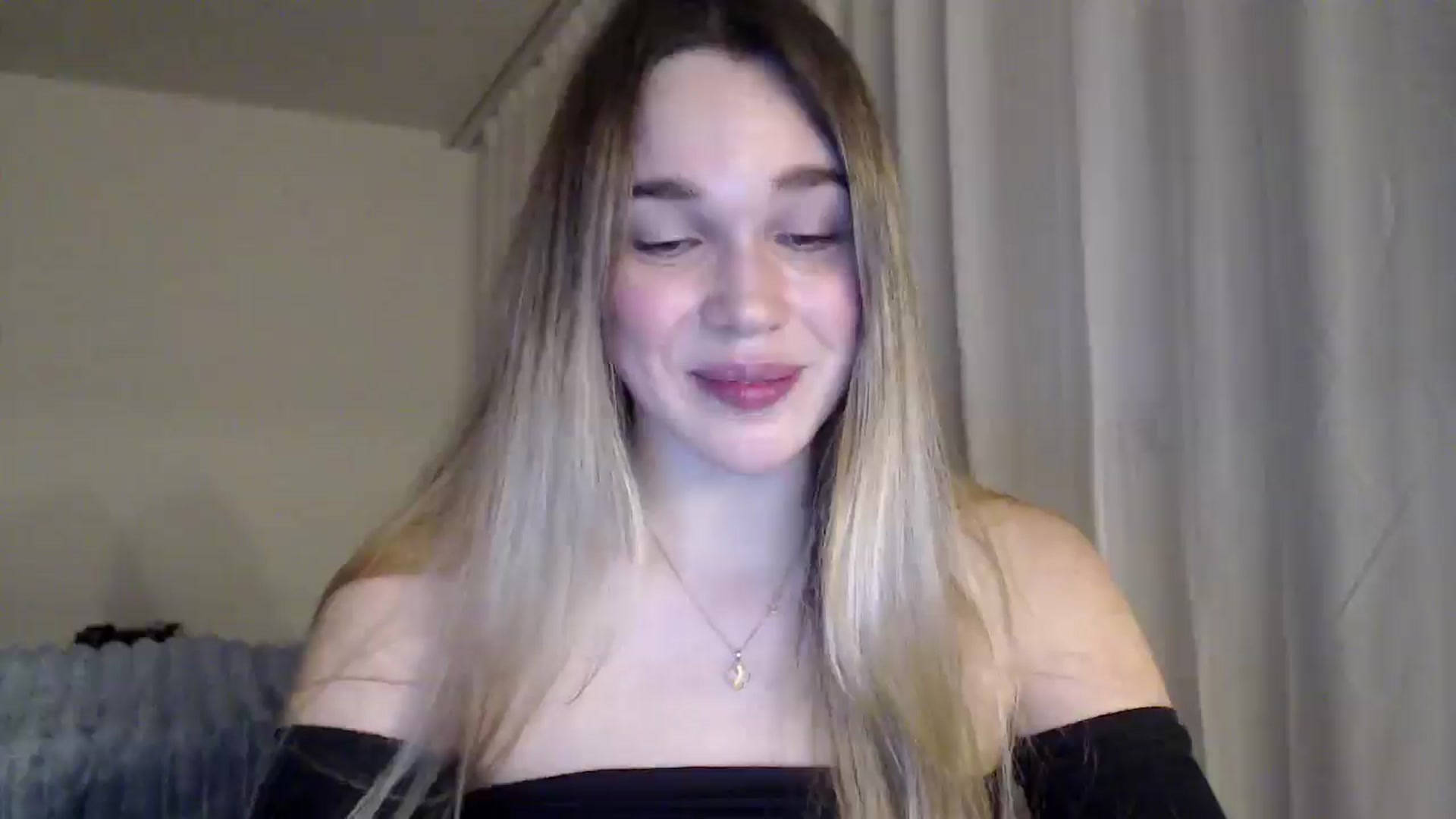 Gallery image thumbnail from Ooh_Cassie's myfreecams stream on, 01/06/2026, 21:14 image 17 of 20