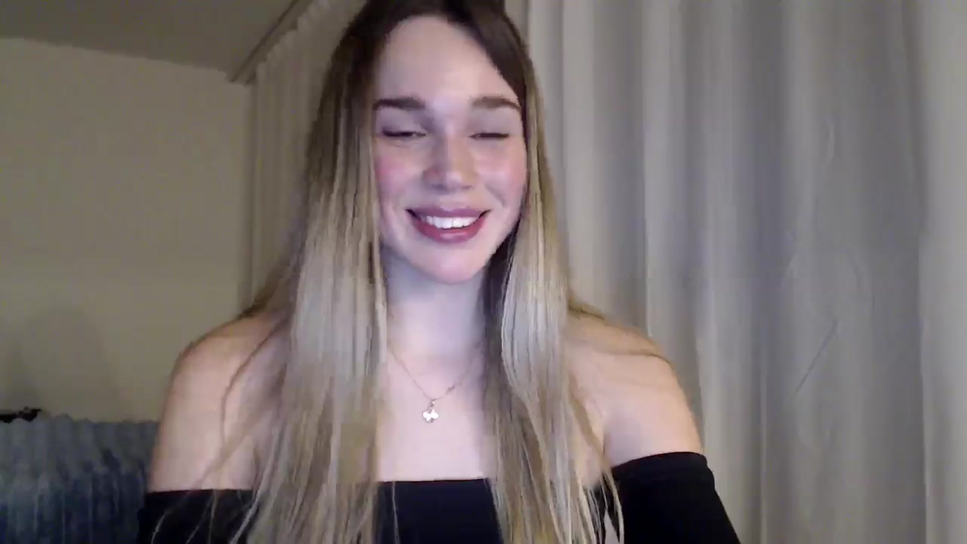 Gallery image thumbnail from Ooh_Cassie's myfreecams stream on, 01/06/2026, 22:44 image 17 of 20