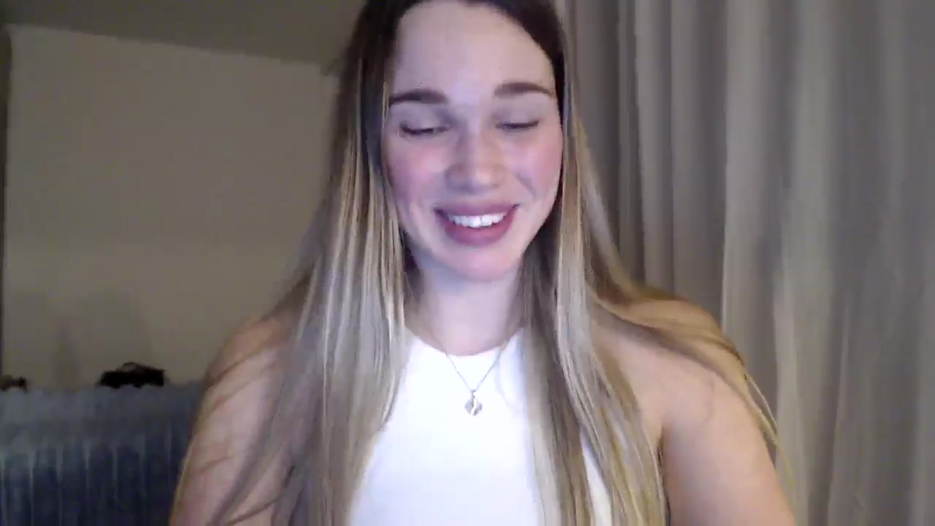 Gallery image thumbnail from Ooh_Cassie's myfreecams stream on, 01/07/2026, 19:51 image 20 of 20