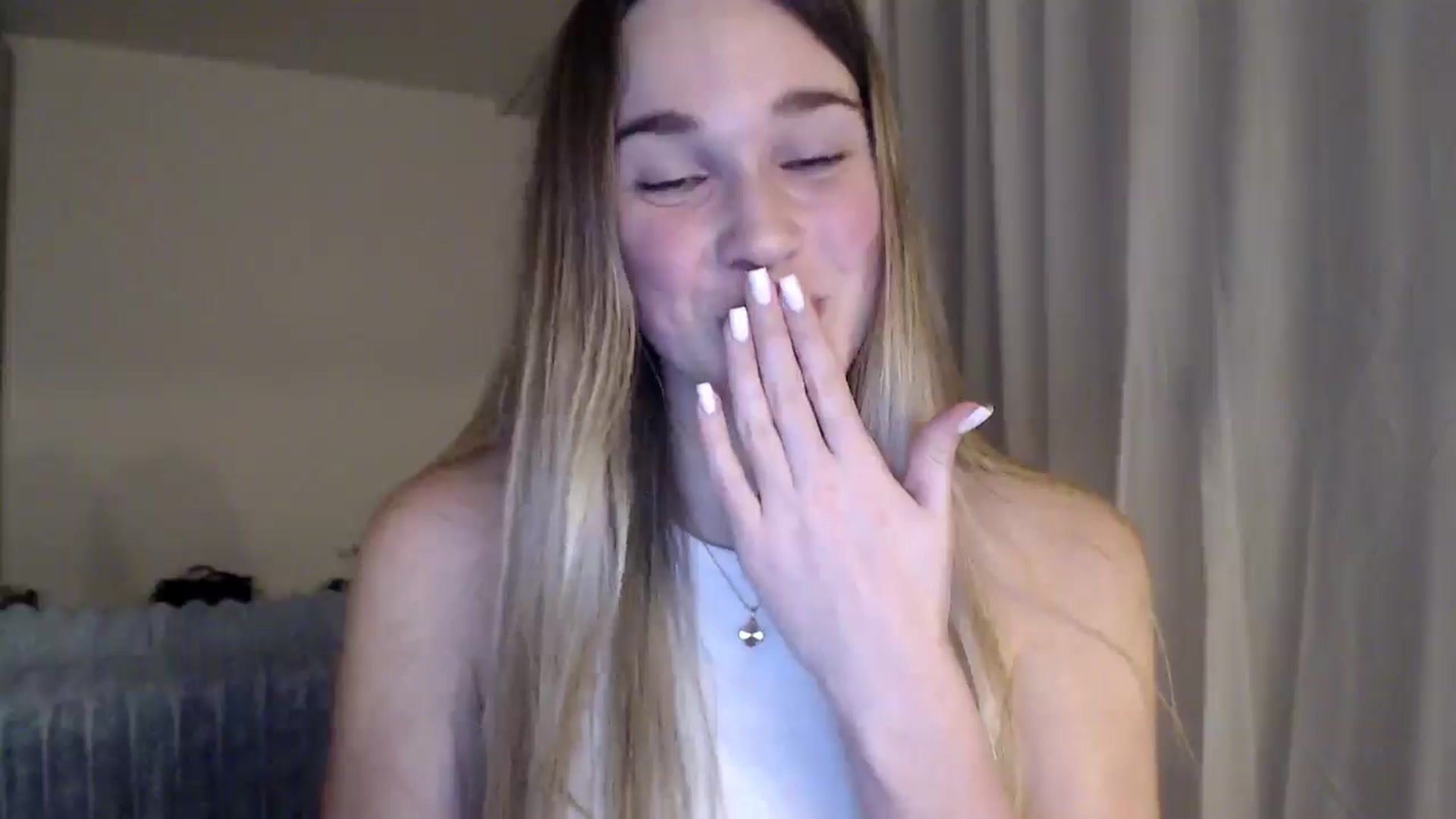 Gallery image thumbnail from Ooh_Cassie's myfreecams stream on, 01/07/2026, 19:51 image 16 of 20