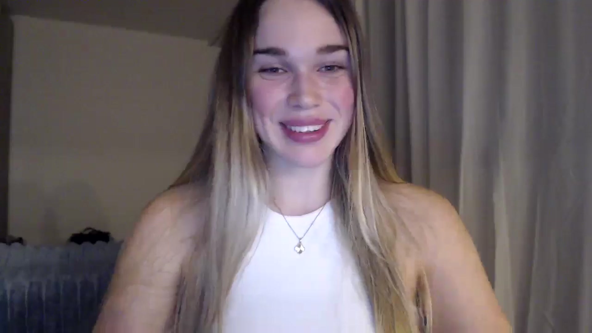 Gallery image thumbnail from Ooh_Cassie's myfreecams stream on, 01/07/2026, 19:51 image 2 of 20