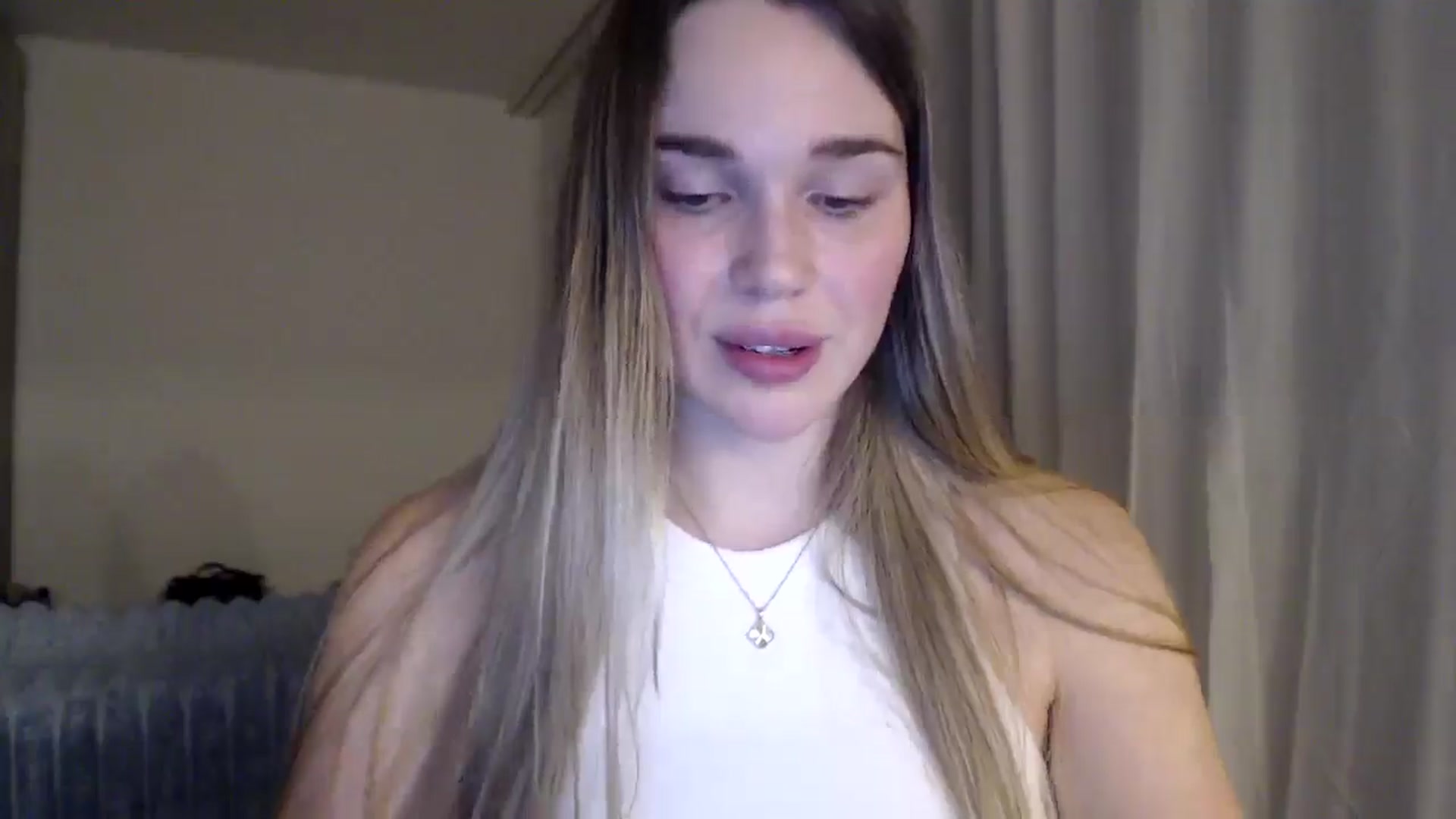 Gallery image thumbnail from Ooh_Cassie's myfreecams stream on, 01/07/2026, 19:51 image 17 of 20