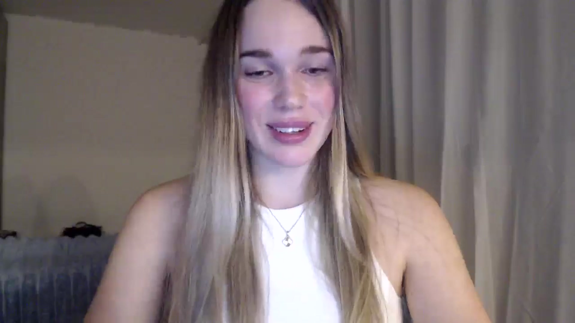 Gallery image thumbnail from Ooh_Cassie's myfreecams stream on, 01/07/2026, 19:51 image 3 of 20