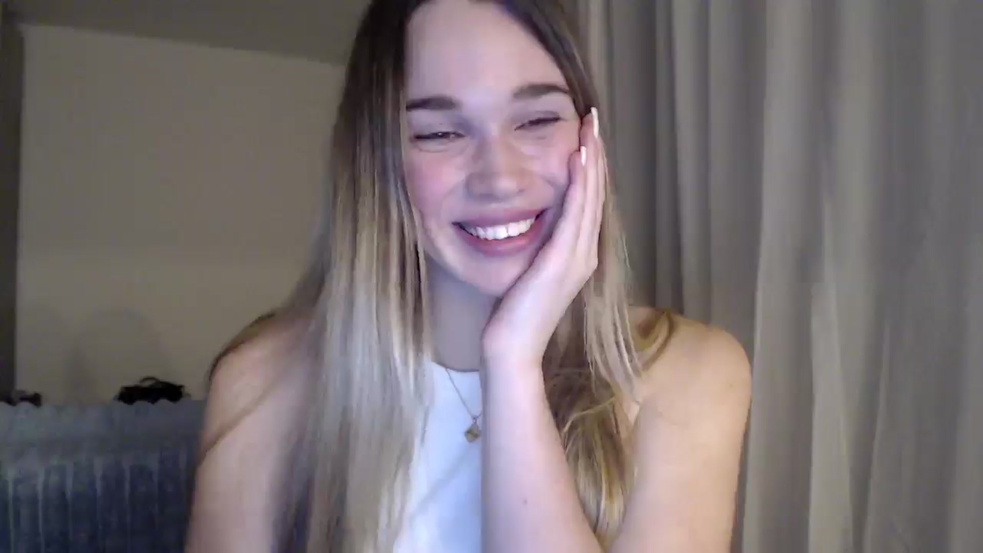 Gallery image thumbnail from Ooh_Cassie's myfreecams stream on, 01/07/2026, 19:51 image 10 of 20